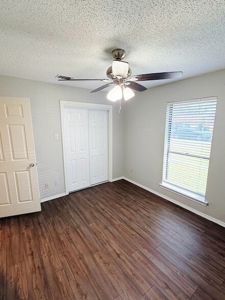 Building Photo - 607 Springtime Dr