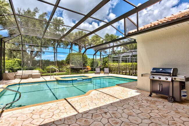 Building Photo - Pelican Marsh Pool home