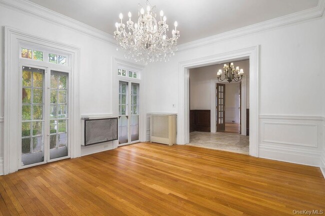 Building Photo - 1146 North Ave