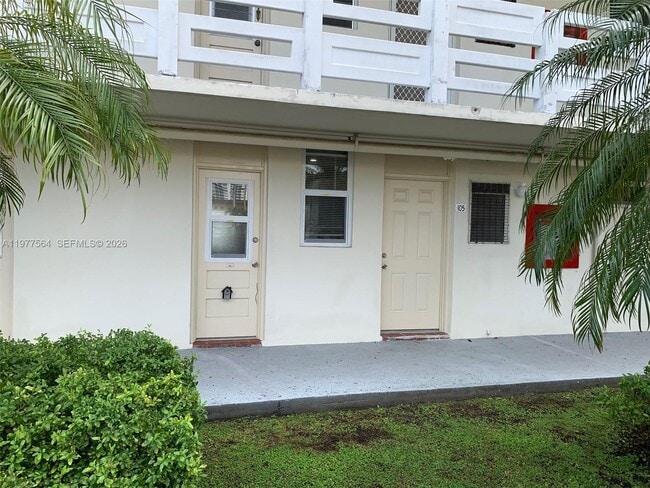 Building Photo - 3010 Marcos Dr