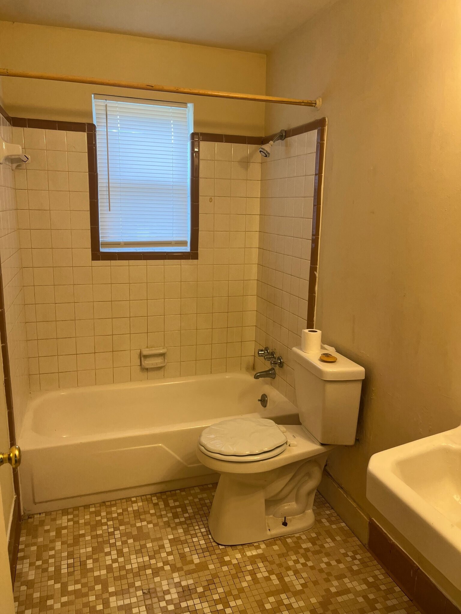 Building Photo - 1364 Gormans Ln