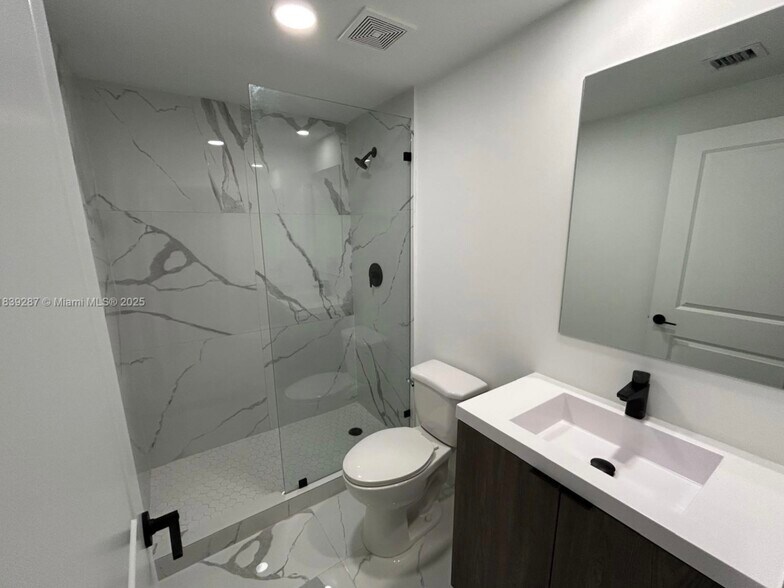 Building Photo - 14560 SW 261st Ter