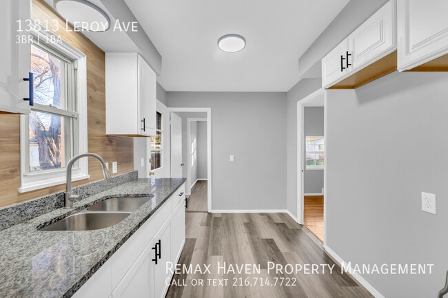 Building Photo - 13813 Leroy Ave