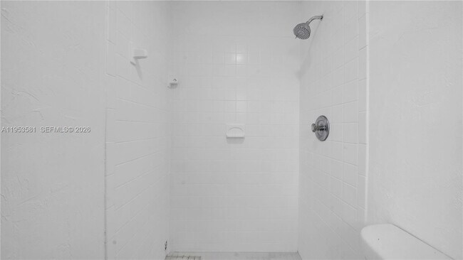 Building Photo - 4285 SW 48th Ct