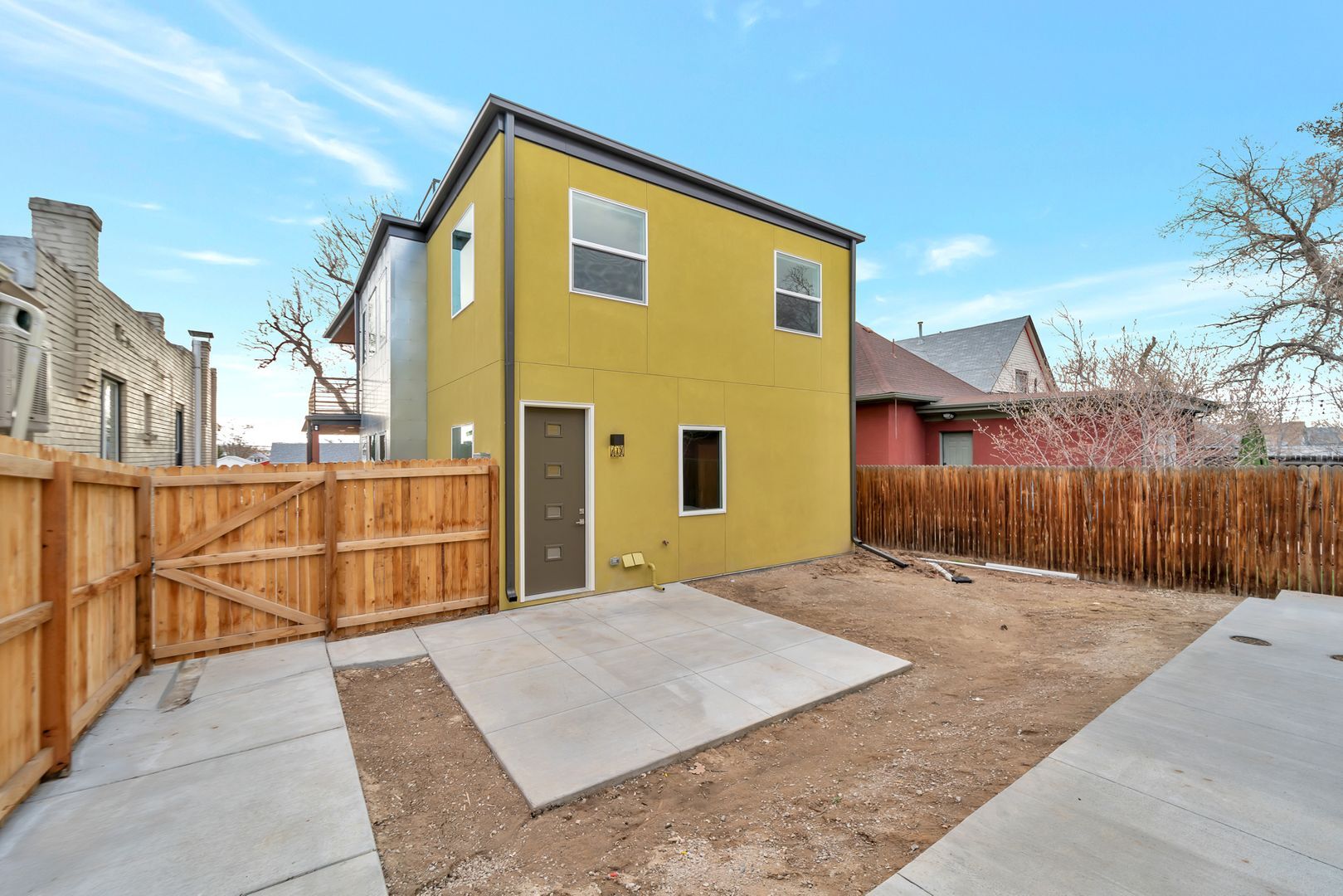 Building Photo - 2920 Columbine St