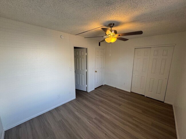 Building Photo - 18239 N 40th St