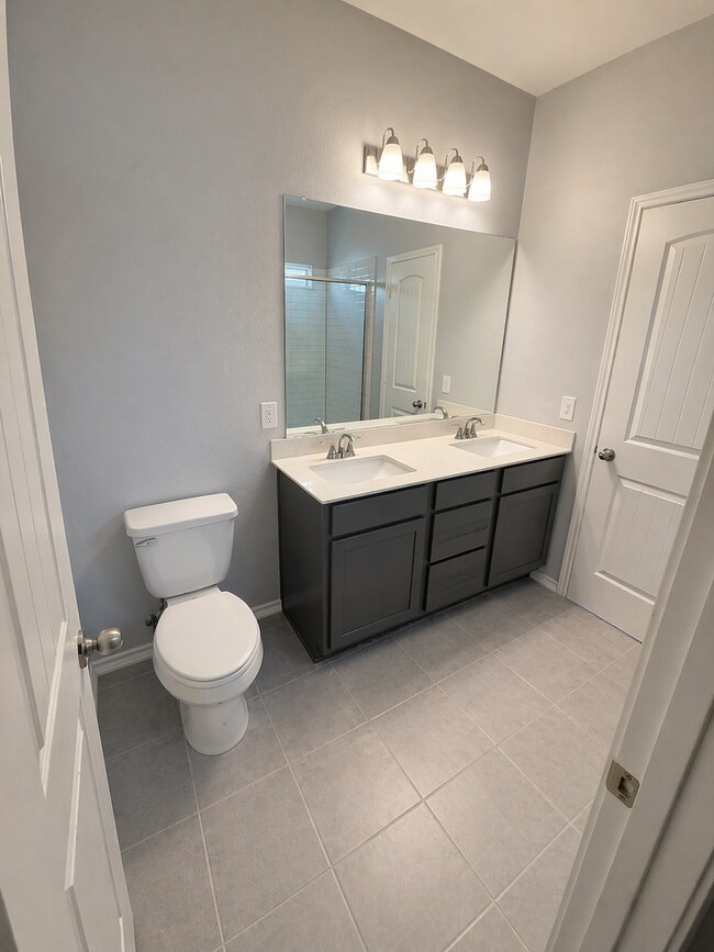 Building Photo - AVAILABLE MID MAY; APPLY TODAY ON OUR WEBSITE!!!