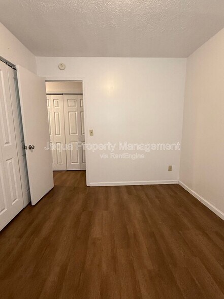 Building Photo - 51620 Co Rd 652