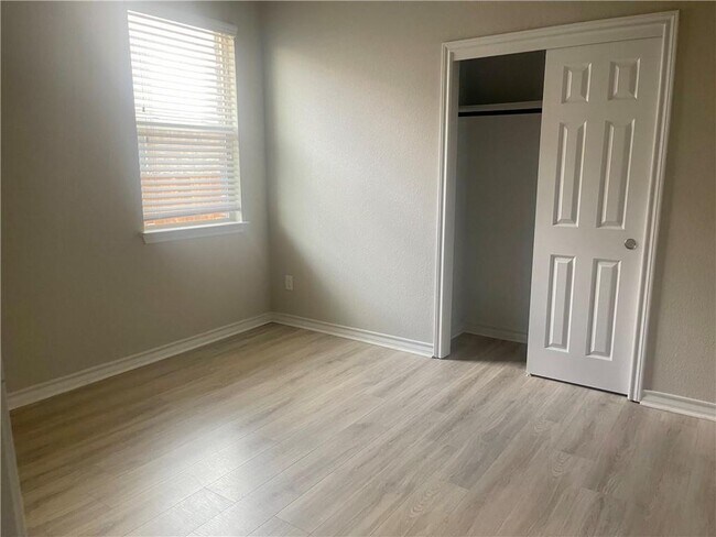 Building Photo - 5989 Malta Cir