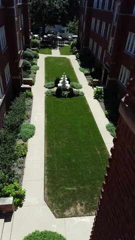 Building Photo - 1346.5 W Estes Ave