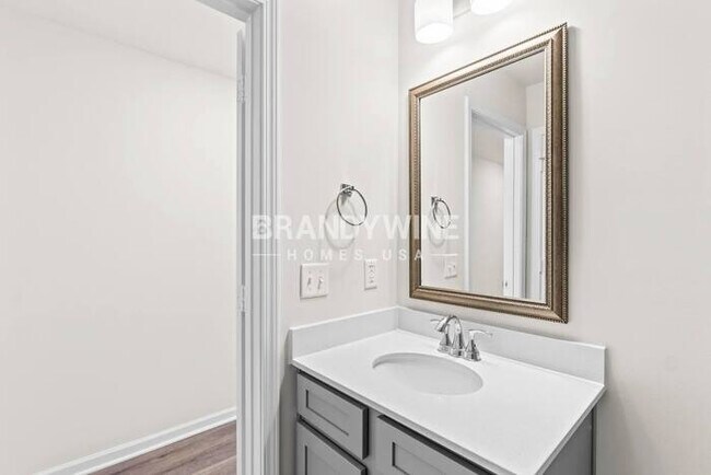 Building Photo - 917 Hayston Wy