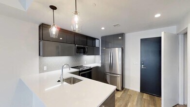 Building Photo - 345 Harrison Ave