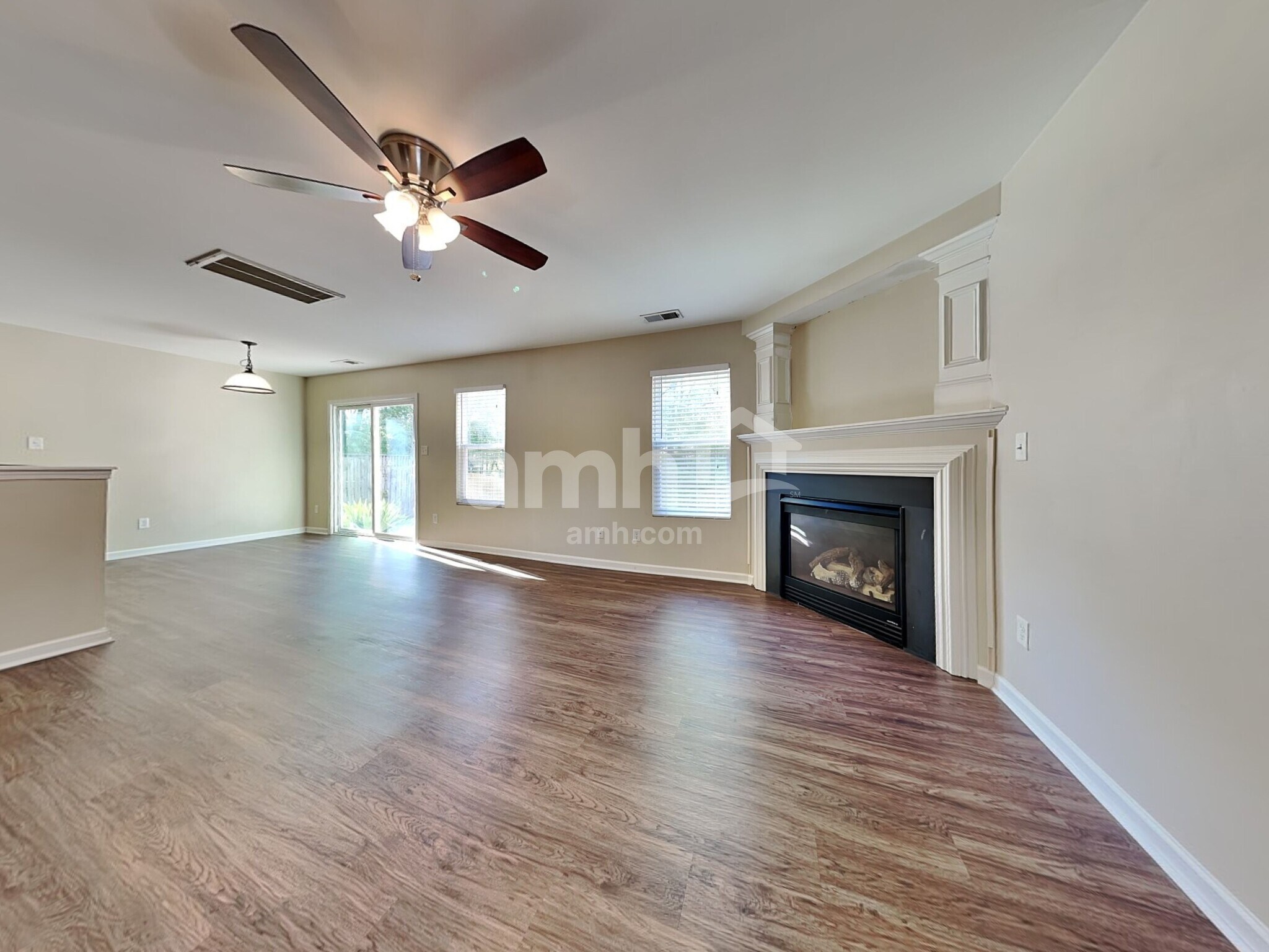 Building Photo - 5432 Wyalong Dr