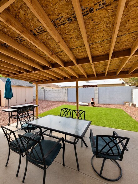 Building Photo - 10219 Andalusian Ave SW