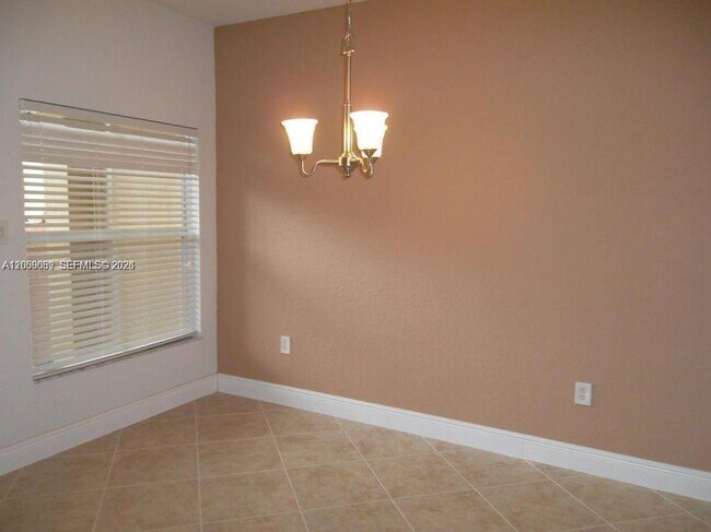 Building Photo - 208 Lake Monterey Cir