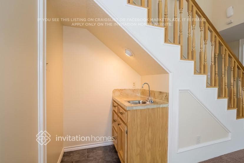 Building Photo - 17727 Sorrell Rdg Dr