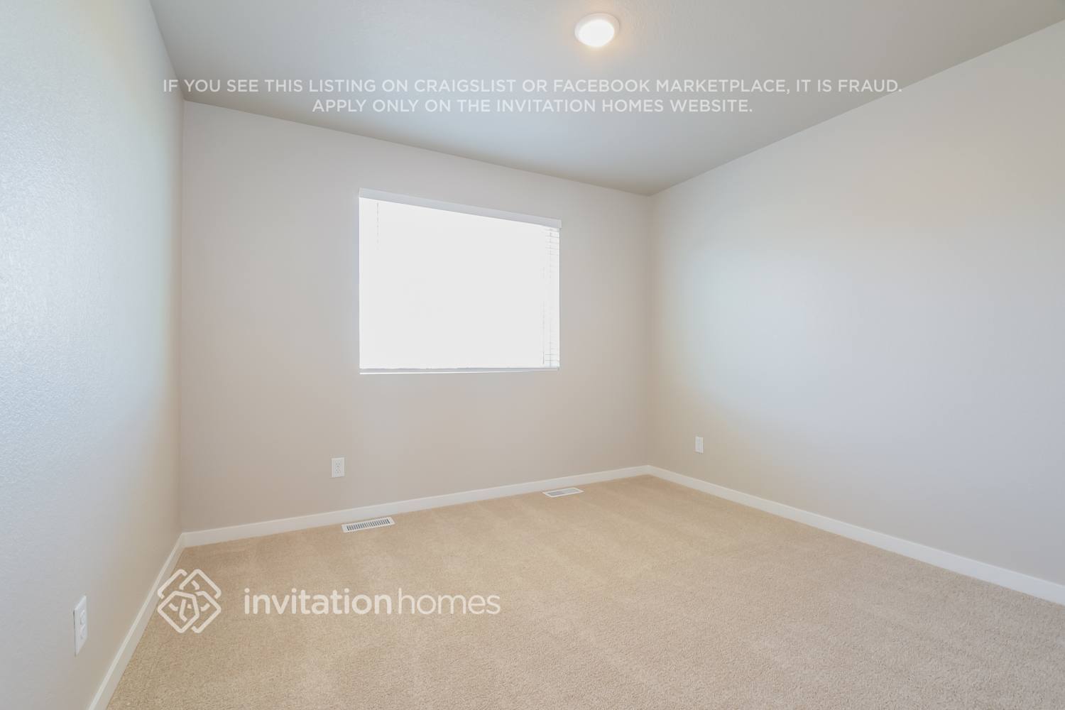 Building Photo - 7307 Dolores Ave