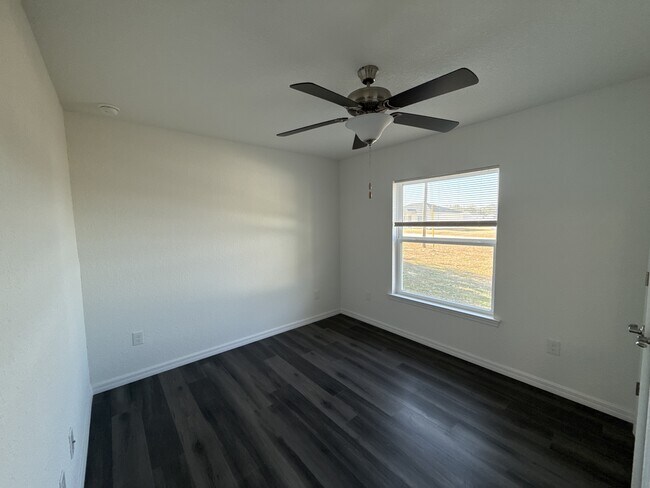 Building Photo - 235 Locust Pass Cir