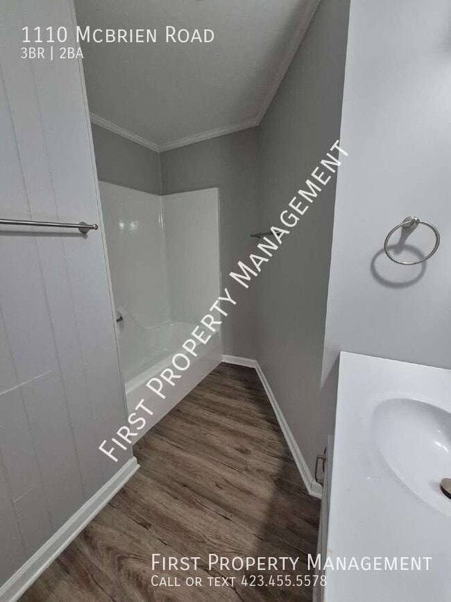 Building Photo - 1110 McBrien Rd