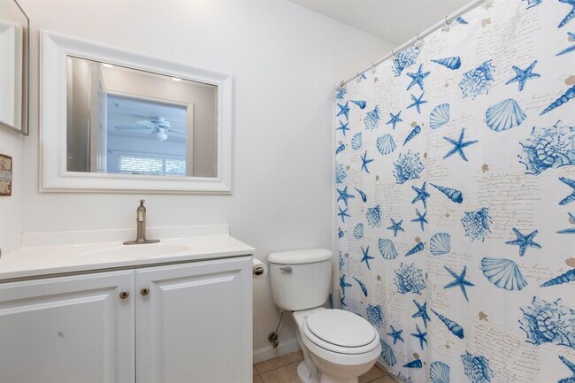 Building Photo - 206 16th St