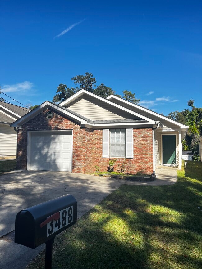 Building Photo - 3488 Orlando Dr