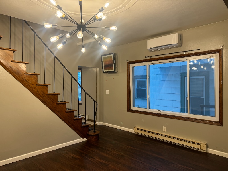 Building Photo - 21 S Loveland Ave