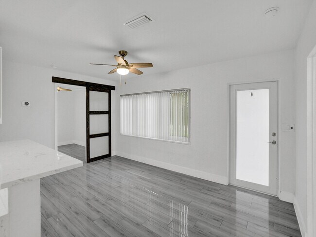 Building Photo - 601 NE 59th Ct