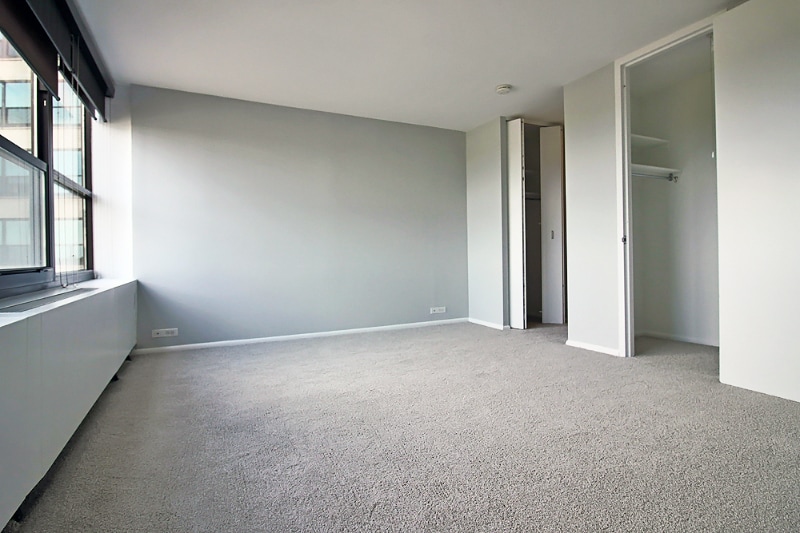 Building Photo - 1140 S Michigan Ave