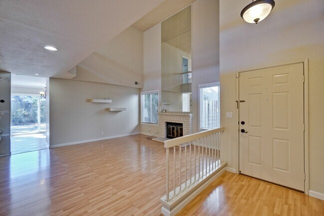 Building Photo - Great Home & Location in San Jose, CA