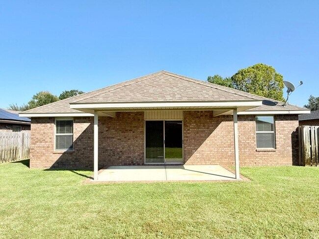 Building Photo - 5009 Makenna Cir