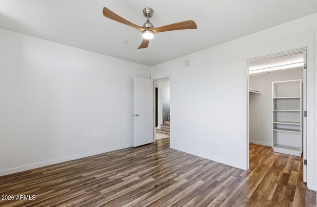 Building Photo - 1111 W University Dr