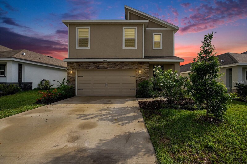 Building Photo - 3528 Maple Grv Wy