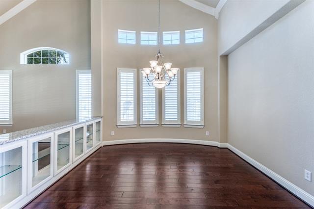 Building Photo - 8705 Verona Dr