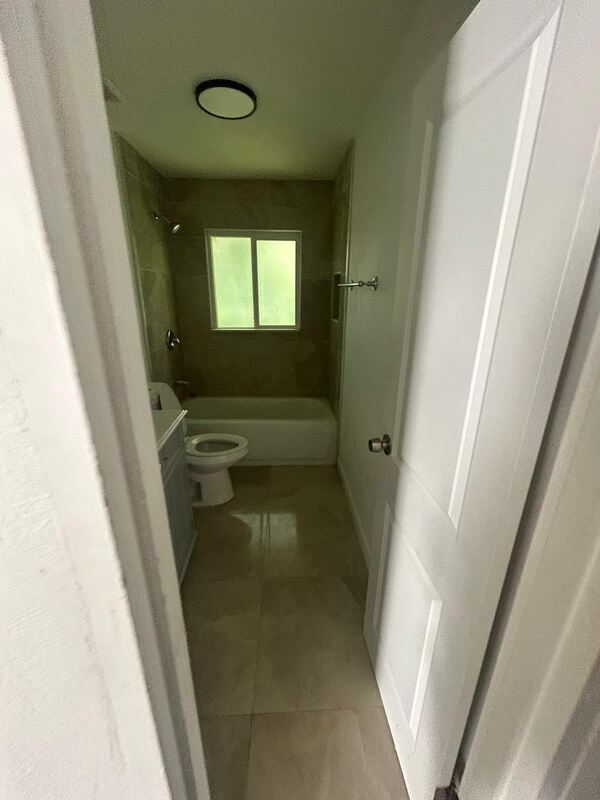 Building Photo - 2115 Mara Ct