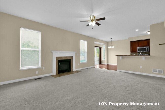 Building Photo - 358 Josaphat Way