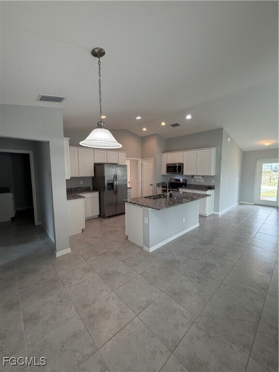 Building Photo - 236 NW 24th Ave