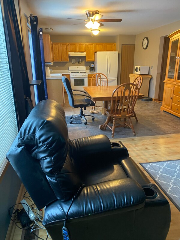 Building Photo - 170 Bridlewood Cir