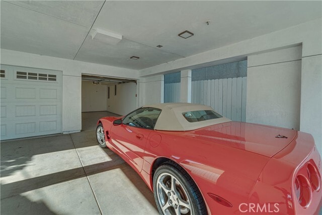 Building Photo - 608 Heliotrope Ave