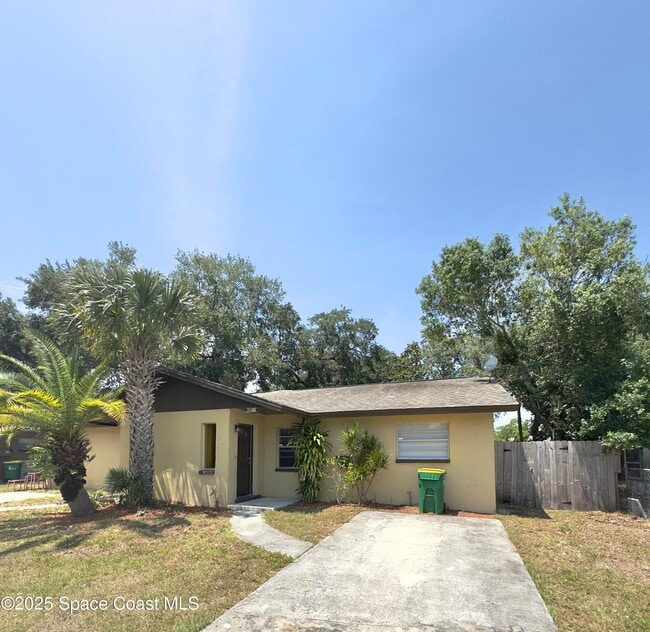 Primary Photo - 2466 Uranus Dr