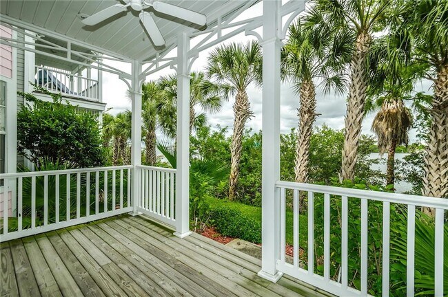 Building Photo - 924 Hemingway Cir