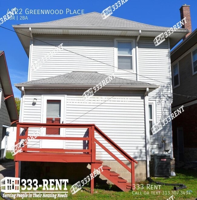 Building Photo - 4222 Greenwood Pl