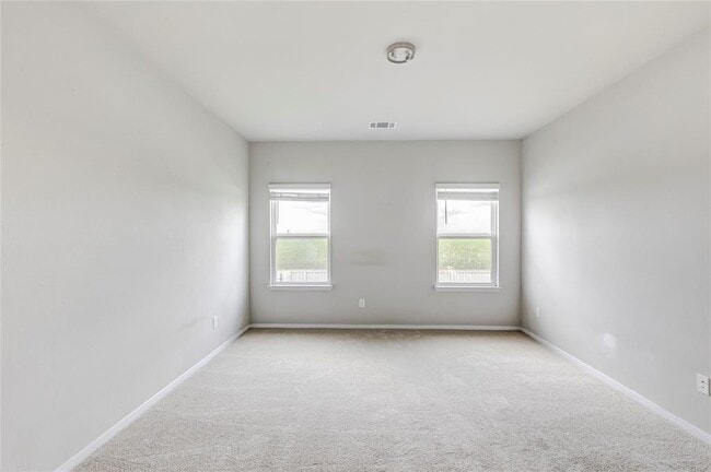 Building Photo - 2721 Winding Creek Rd