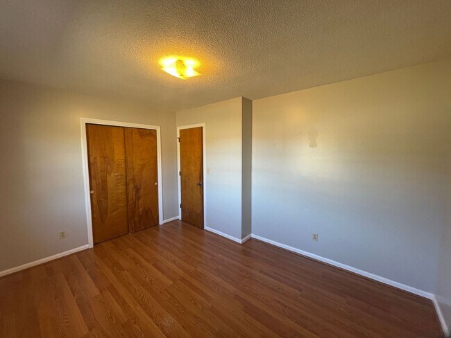 Building Photo - SHJ116-304 Davis Road