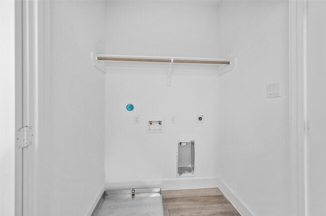 Building Photo - 4610 Crown Grove Ln