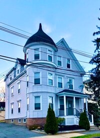 Building Photo - 4 Pearson St