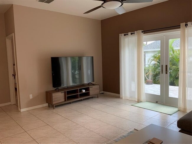 Building Photo - 1594 Coastal Pl