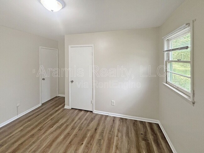 Building Photo - 6290 Duran Ct