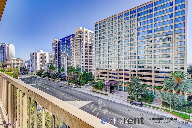 Primary Photo - 2 br, 2 bath Condo - 10747 Wilshire Blvd, ...