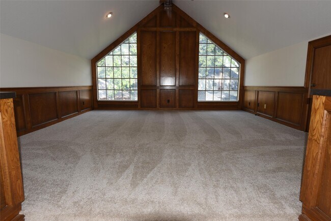 Building Photo - 1807 Brookchester Dr
