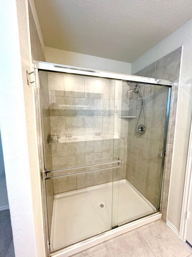 Building Photo - *COMING SOON* Sophisticated Two-Story Home with Versatile Loft Space!